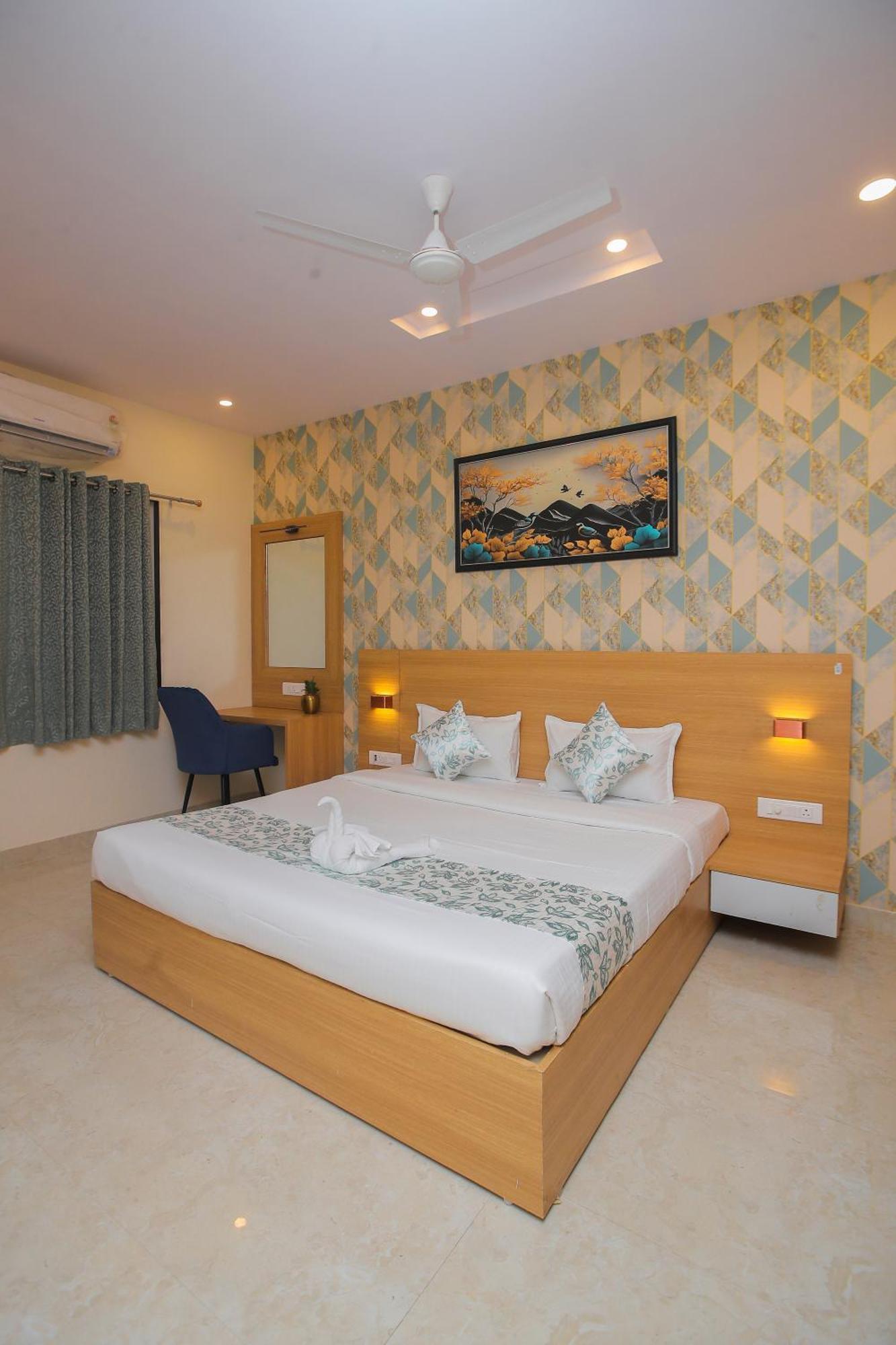 Chitrakoot Residency Aparthotel Udaipur Bagian luar foto